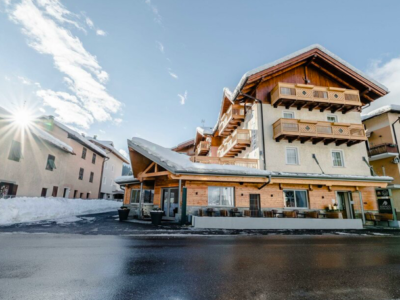 albergo-dimaro-apartaments-winter-event-zdj11